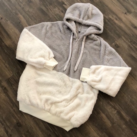 TORI COLOR BLOCK FLEECE SOFTEST PULLOVER HOODIE - Picture 2 of 2